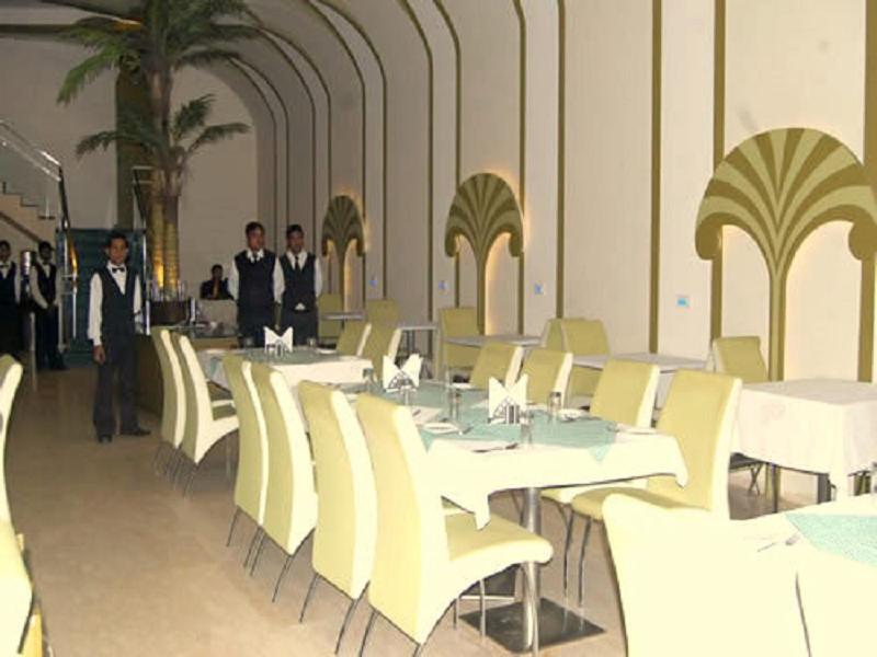 Hotel Royal Panna Shahjahanpur المظهر الخارجي الصورة