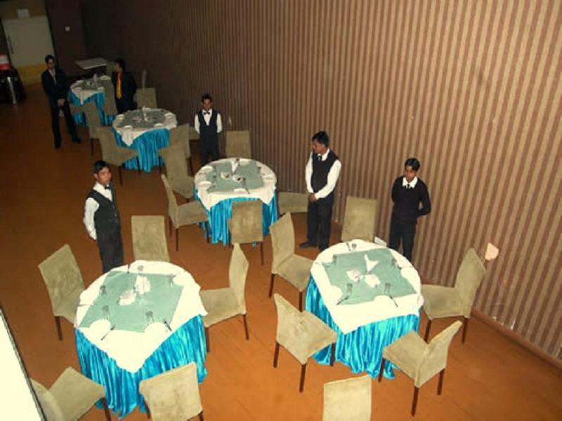 Hotel Royal Panna Shahjahanpur المظهر الخارجي الصورة